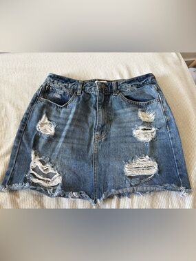 Forever 21 Blue Denim Skirt with Contrast Stitching